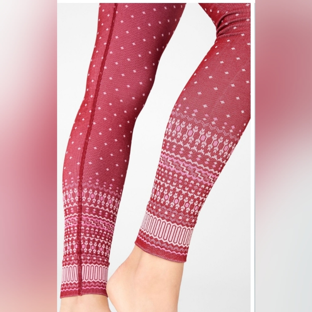 Fabletics Holly Seamless Lightweight Athletic Leg… - image 4